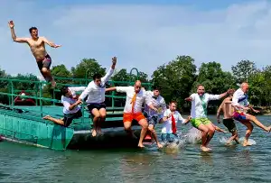 Achilles Park esküvői után vár a strandparti